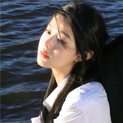 丑妻逆袭，颜值惊艳全球